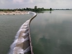 Constructed across the Betwa, the Parichha Weir stretches 1,174 metres (HT Photo)