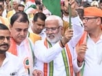 Uttar Pradesh cabinet minister Swatantra Dev Singh (in centre) during Tiranga Yatra in Varanasi on August 13. (HT photo)