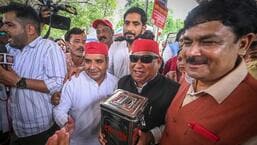 Samajwadi Party MPs donate protest funds at Hanuman temple in Delhi Samajwadi Party MPs donate protest funds at Hanuman temple in Delhi