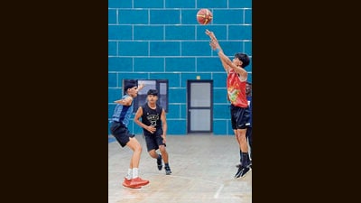 Players in action during the tourney at Guru Nanak Stadium in Ludhiana on Thursday. (HT PHOTO)