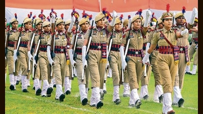 Police personnel during the full-dress rehearsal for the Independence Day celebrations at PAU on Thursday. (Gurpreet Singh/HT)