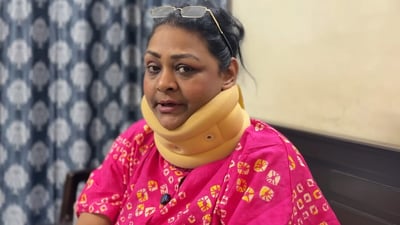 Actor Shakeela underwent surgery for a neck issue inccured due to excessive phone usage. Actor Shakeela underwent surgery for a neck issue inccured due to excessive phone usage.