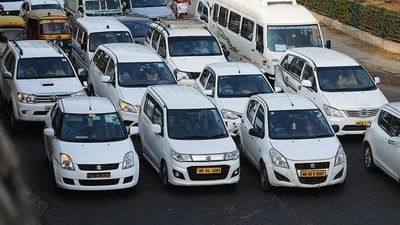 The directive, issued on Tuesday, came after the ministry’s attention was drawn to prompts displayed by some aggregators, including “Advance Tip”, “Choose an Add-on” and messages suggesting that a tip could improve the chances of quicker ride confirmation or driver acceptance. (Photo for representation) (HT Photos) The directive, issued on Tuesday, came after the ministry’s attention was drawn to prompts displayed by some aggregators, including “Advance Tip”, “Choose an Add-on” and messages suggesting that a tip could improve the chances of quicker ride confirmation or driver acceptance. (Photo for representation) (HT Photos)