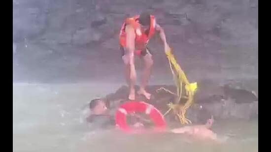 24-year-old drowns at Pandavkada waterfall in Kharghar