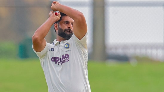 Auqib Nabi was picked as replacement for Jasprit Bumrah. (SLC)