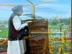 'Navy's 1st nuclear submarine…': On 2013 I-Day, PM Manmohan's military message