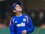 Gary Kirsten throws his weight behind Gautam Gambhir amid growing pressure. Gary Kirsten throws his weight behind Gautam Gambhir amid growing pressure.