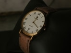 Old-world charm watches that make every outfit look more timeless(Pexels)