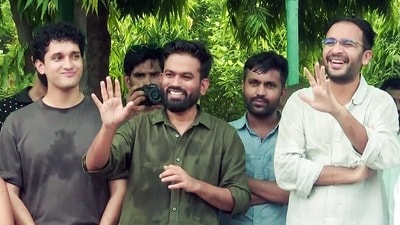 নালসার পড়ুয়াদের নিয়ে কড়া সিদ্ধান্ত থেকে পিছু হটল বার কাউন্সিল, কটাক্ষ CJPর (ANI Video Grab) নালসার পড়ুয়াদের নিয়ে কড়া সিদ্ধান্ত থেকে পিছু হটল বার কাউন্সিল, কটাক্ষ CJPর (ANI Video Grab)