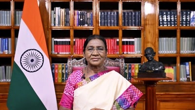 সন্ত্রাস থেকে সিন্ধুর জল ইস্যু,১৫ আগস্টের প্রাক্কালে রাষ্ট্রপতি দিলেন বড় বার্তা(PHOTO RB/ANI Photo) (RB Photo) সন্ত্রাস থেকে সিন্ধুর জল ইস্যু,১৫ আগস্টের প্রাক্কালে রাষ্ট্রপতি দিলেন বড় বার্তা(PHOTO RB/ANI Photo) (RB Photo)