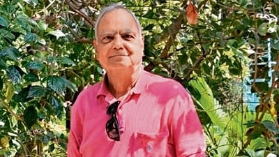 Politics and national security, especially during the 1962 Indo-China war, were discussed everywhere in this city, recalled Pandey who retired from IIM-Ahmedabad as professor in 2007. Politics and national security, especially during the 1962 Indo-China war, were discussed everywhere in this city, recalled Pandey who retired from IIM-Ahmedabad as professor in 2007.