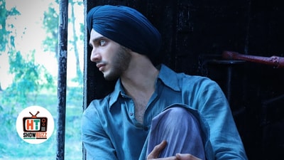 Vedang Raina plays a young Sikh man forced to leave his village after Partition in Main Vaapas Aaunga. Vedang Raina plays a young Sikh man forced to leave his village after Partition in Main Vaapas Aaunga.