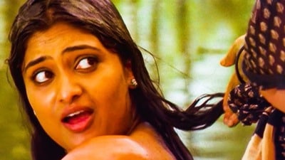 20 ఏళ్ల క్రితమే టాక్సిక్ డైరెక్టర్ గీతూతో నటించిన నయనతార- మెగాస్టార్ హీరో- సూపర్ హిట్ అయిన ఆ సినిమా ఏంటో తెలుసా? 20 ఏళ్ల క్రితమే టాక్సిక్ డైరెక్టర్ గీతూతో నటించిన నయనతార- మెగాస్టార్ హీరో- సూపర్ హిట్ అయిన ఆ సినిమా ఏంటో తెలుసా?