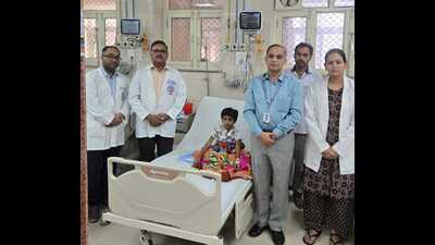 The medical team along with the 8-year-old patient (Sourced)
