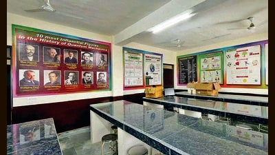 The science lab hasn’t been in use since the inauguration of the School of Eminence building in Kidwai Nagar nearly two weeks ago. (Gurpreet Singh/HT) The science lab hasn’t been in use since the inauguration of the School of Eminence building in Kidwai Nagar nearly two weeks ago. (Gurpreet Singh/HT)