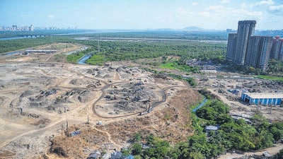 iiiMumbai, India - May 28, 2026: A Top view of the The Mulund Dumping ground at Mulund in Mumbai, India, on Thursday, May 28, 2026. (Photo by Satish Bate/ Hindustan Times) (Hindustan Times) iiiMumbai, India - May 28, 2026: A Top view of the The Mulund Dumping ground at Mulund in Mumbai, India, on Thursday, May 28, 2026. (Photo by Satish Bate/ Hindustan Times) (Hindustan Times)