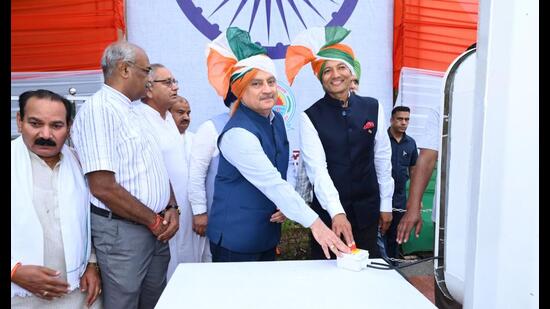 The event was also attended by vice-chancellor prof Som Nath Sachdeva, registrar lieutenant Virender Pal, faculty members, students, and other guests. (HT Photo)