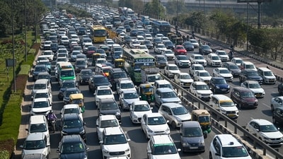 Under the congestion-pricing proposal, road-owning agencies and the transport department, in consultation with the traffic police, will identify areas that can be designated as congestion-pricing zones. (Sanchit Khanna/ Hindustan Times) Under the congestion-pricing proposal, road-owning agencies and the transport department, in consultation with the traffic police, will identify areas that can be designated as congestion-pricing zones. (Sanchit Khanna/ Hindustan Times)