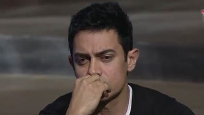 তৃতীয় বিয়ের মাস ঘুরতেই দুঃসংবাদ আমিরের বাড়িতে