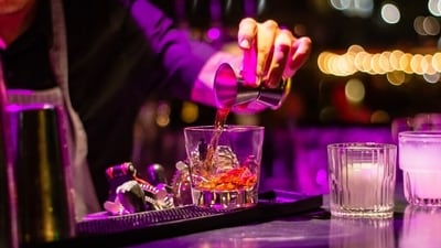 Think weekend drinking is harmless? Here's what Dr Ajit Menon wants you to know. (Unsplash) Think weekend drinking is harmless? Here's what Dr Ajit Menon wants you to know. (Unsplash)