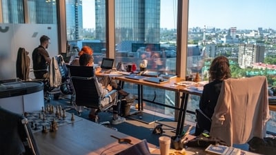 US cracks down on companies accused of favoring foreign visa workers over American employees in hiring. (Representational image) (Unsplash) US cracks down on companies accused of favoring foreign visa workers over American employees in hiring. (Representational image) (Unsplash)