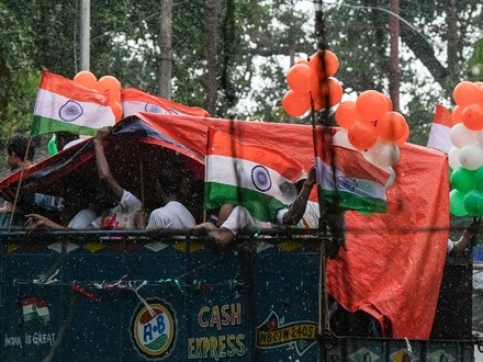 স্বাধীনতা দিবসে বৃষ্টি কলকাতায়, যা আরও বাড়বে রবিবার এবং সোমবার। (ছবি সৌজন্যে পিটিআই)