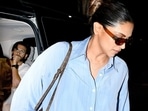 Pregnant Deepika Padukone flaunts her baby bump as Ranveer Singh drops her off at airport.