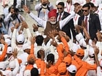 Narendra Modi greets attendees during the nation's Independence Day ceremony at the Red Fort. (Bloomberg)