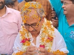 Ashis's brother Prasanta said that he used to sit at the party office for some time every morning after his morning walk and followed the routine today as well.(Facebook)