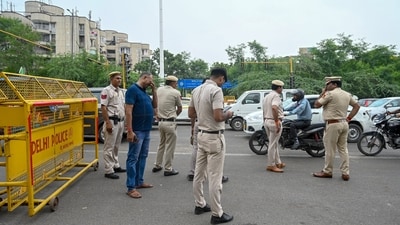 According to the woman, the accused served her a drink laced with sedatives. He later raped her after he fell unconscious. (Representative Image (Photo by Sunil Ghosh/HT)) According to the woman, the accused served her a drink laced with sedatives. He later raped her after he fell unconscious. (Representative Image (Photo by Sunil Ghosh/HT))