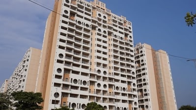 The DDA Karmajeevi Awaas Yojana 2026 saw 661 of 1,218 flats booked on the first day, including 383 1-BHKs, 198 2-BHKs and 80 3-BHKs. (DDA) The DDA Karmajeevi Awaas Yojana 2026 saw 661 of 1,218 flats booked on the first day, including 383 1-BHKs, 198 2-BHKs and 80 3-BHKs. (DDA)
