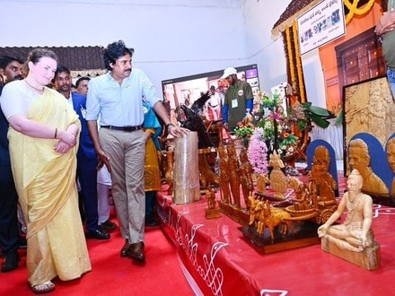 ధవళేశ్వరంలో క్రాఫ్ట్ వుడ్ బ్యాంక్ ప్రారంభం!