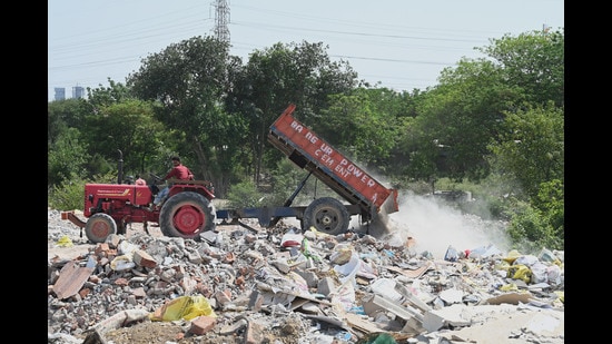 (Representative image) Gurugram plans 20 dedicated storage sites by end-2026, but only four are currently operational, HSPCB officials said. (HT Archive)