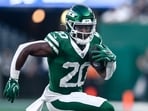  Breece Hall suffered a groin strain during Monday’s practice.