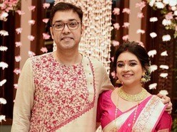 ছেলে হল অনুপম ও প্রশ্মিতার। 