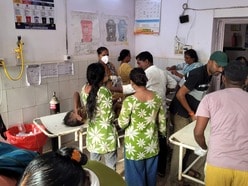 ఆసుపత్రిలో క్షతగాత్రులు..