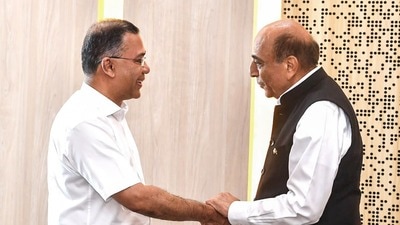 দীনেশ ত্রিবেদী ভারত-বাংলাদেশ সম্পর্কের ভবিষ্যৎ নিয়ে আশা ব্যক্ত করেন। (Bangladesh PM office) দীনেশ ত্রিবেদী ভারত-বাংলাদেশ সম্পর্কের ভবিষ্যৎ নিয়ে আশা ব্যক্ত করেন। (Bangladesh PM office)