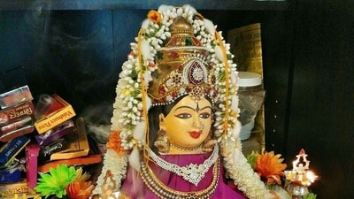 రేపే శ్రావణ మంగళవారం మంగళ గౌరీ వ్రతం.. ఇలా పూజ చేస్తే అఖండ సౌభాగ్యం! (pinterest) రేపే శ్రావణ మంగళవారం మంగళ గౌరీ వ్రతం.. ఇలా పూజ చేస్తే అఖండ సౌభాగ్యం! (pinterest)