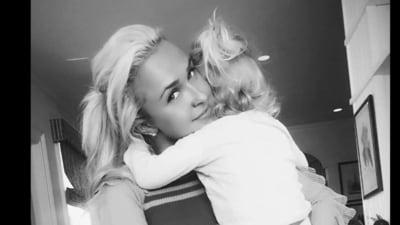 Before her passing, Hayden Panettiere shared insights into her motherhood journey, including struggles with postpartum depression and alcohol dependency. (Hayden Panettiere/X)