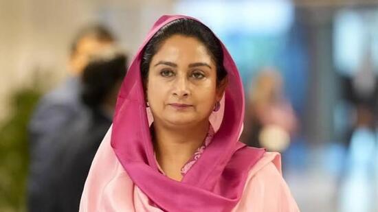 Bathinda MP and senior SAD leader Harsimrat Kaur Badal termed the order a complete mockery of government employees’ rights. (HT File)