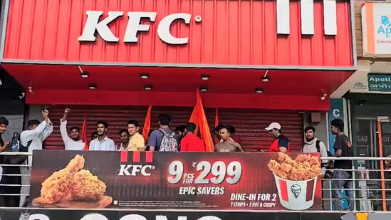 KFC assured that the chicken is served and stored as per norms and is prepared in-store every day. (Representational image, screengrab from X/@_Byomkesh)