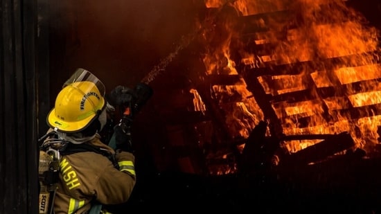 A vegetation fire near San Diego's Sorrento Valley has grown to 130 acres.