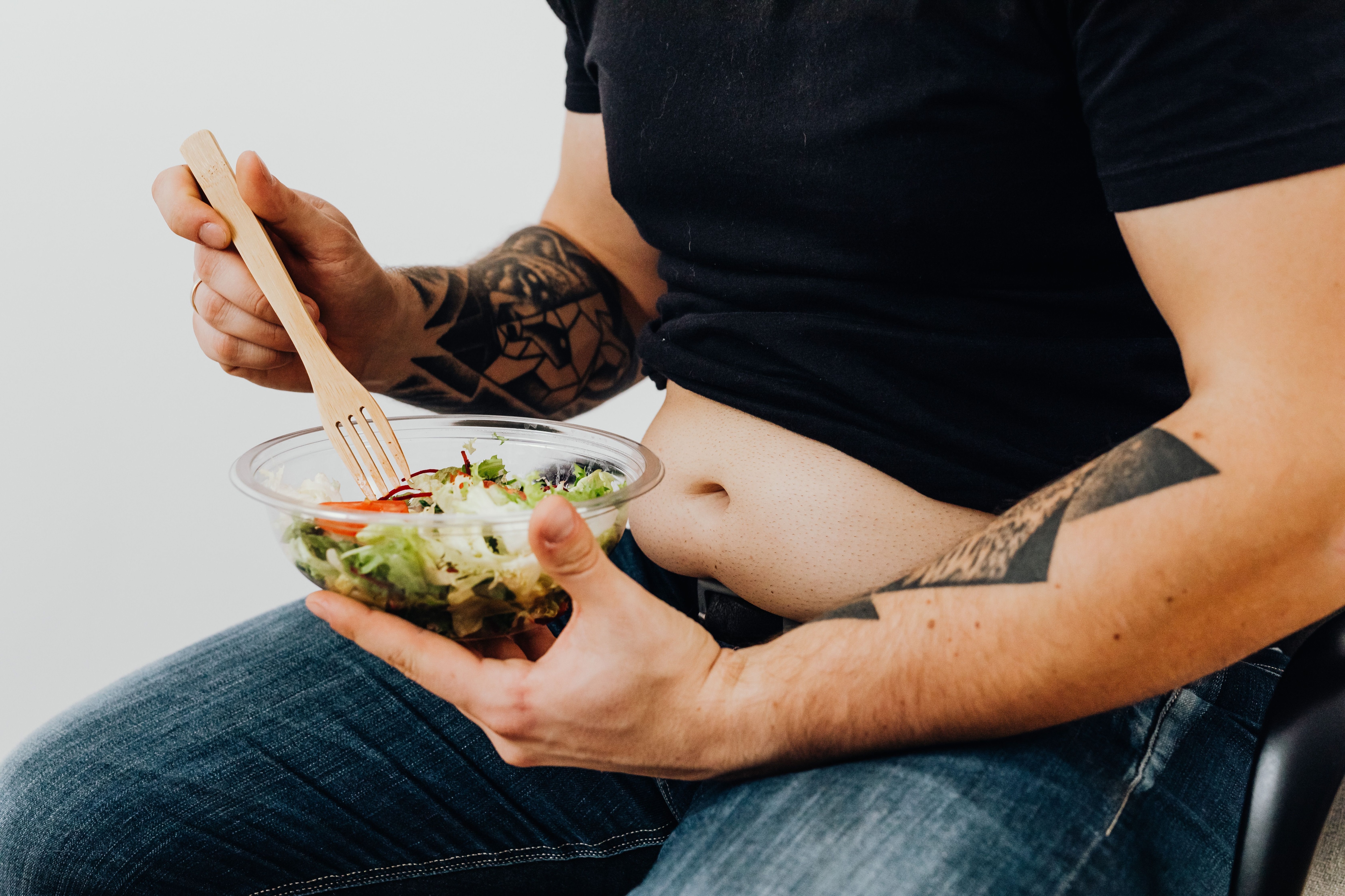 Eating less to lose weight and feeling a full stomach is known as early satiety or gastroparesis. (Unsplash) Eating less to lose weight and feeling a full stomach is known as early satiety or gastroparesis. (Unsplash)