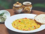 What are the main rules of eating according to Ayurveda?