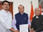 Tashi Gyalson, former CEC of LAHDC Leh (on left) and Buddhist spiritual leader Thupstan Chhewang presenting a memorandum to Ladakh LG VK Saxena in Leh on Monday. (HT Photo)