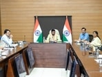 The meeting reviewed the implementation of industrial and manufacturing projects. (HT File) The meeting reviewed the implementation of industrial and manufacturing projects. (HT File)