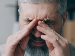 Seasonal cold is a result of viral infection, while sinusitis is an allergic reaction. 