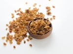 Is morning raisin water really good for you?