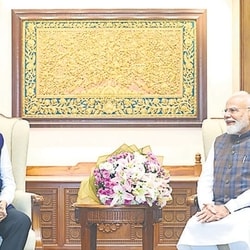 Fadnavis nixes rumours of Delhi shift, says he discussed state affairs with Modi