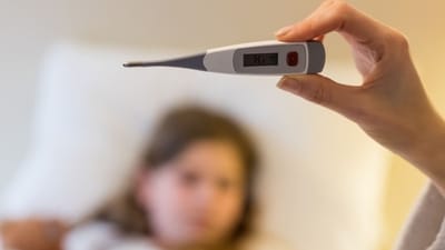Know the difference between viral fever and dengue fever. (Picture credit: Freepik) Know the difference between viral fever and dengue fever. (Picture credit: Freepik)